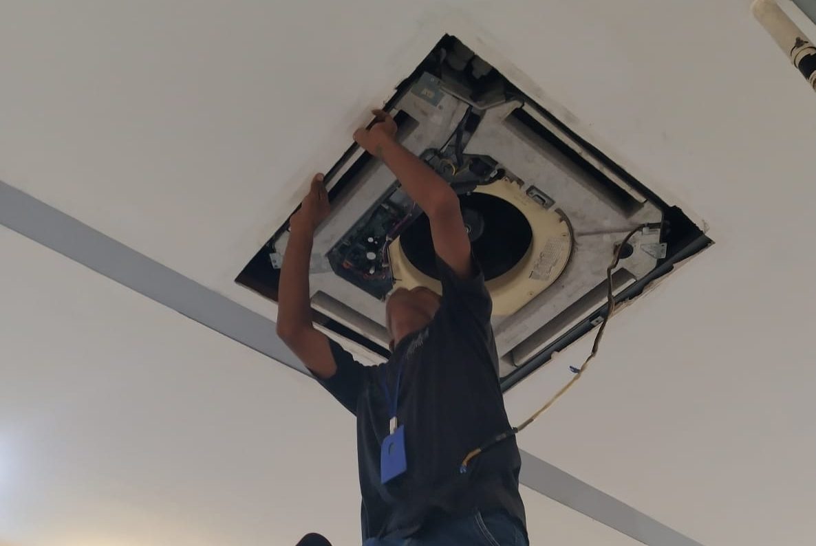 Jasa Service AC Surabaya - Sudi Teknik
