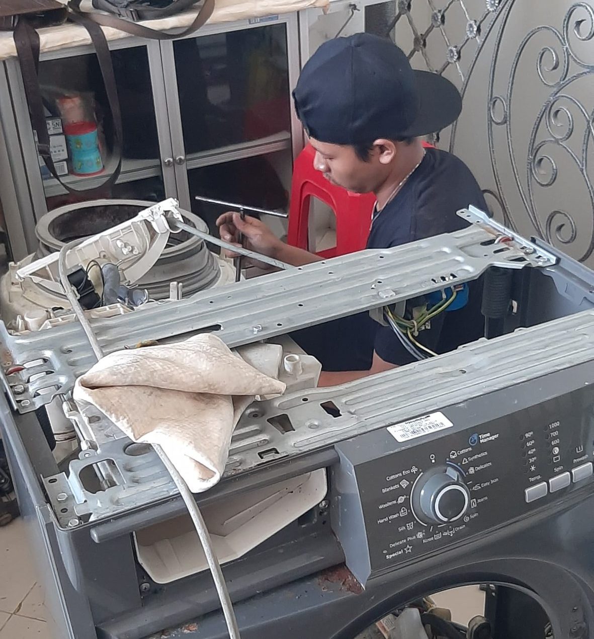 Jasa Service Mesin Cuci Surabaya - Sudi Teknik